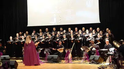 Anadolu’nun sesi Muğla’da yankılandı: Hüseyin Turan’dan unutulmaz sürpriz