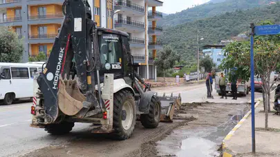 Bozdoğan’da sağanak mesaisi: Ekipler seferber oldu, yollar temizleniyor