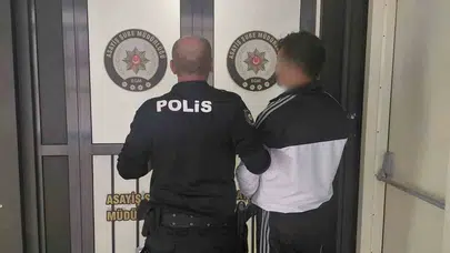 Afyonkarahisar’da 29 suç dosyası olan firari adalete teslim edildi: Kaçış planı kısa sürdü