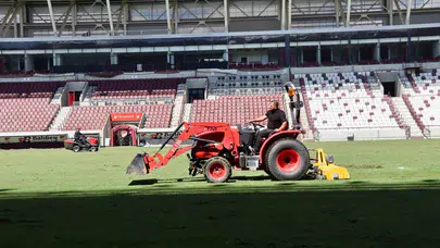 Elazığ Atatürk Stadyumu’nda yeni sezon hazırlığı: Hedef Türkiye’nin en iyi zemini