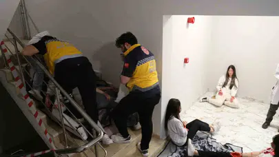 Saniyelerle yarışan geleceğin sağlıkçıları: Avrasya Üniversitesi’nde nefes kesen tatbikat
