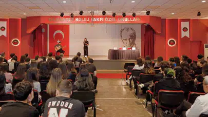 Gaziantep Kolej Vakfı’nda geleneksel buluşma: Mezunlar deneyimlerini genç kuşaklara aktardı