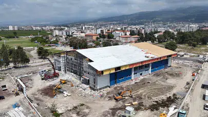 Dörtyol’un spor geleceği şekilleniyor: Başkan Öntürk dev tesisin inşaatını yerinde inceledi