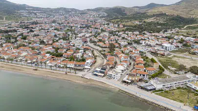 Yeni Foça'da taşkın kabusu tarih oluyor: Tarihi köprü dokusuna uygun koruma kalkanı