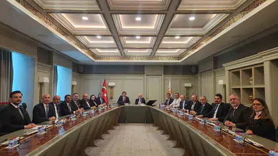 Lojistik devleri Ankara'ya çıkarma yaptı: İhracatın önündeki engeller masaya yatırıldı