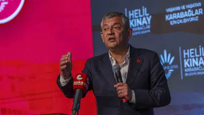 Özgür Özel'den İzmir'de kentsel dönüşüm çıkışı: Siyaseti bırakın, depreme odaklanın
