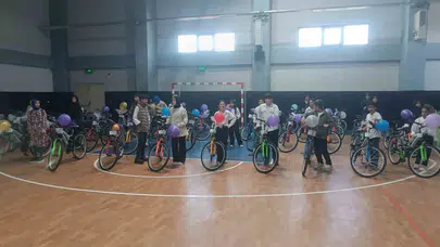Van’da eğitimde çifte kanat dönemi: 200 öğrenciye büyük ödül