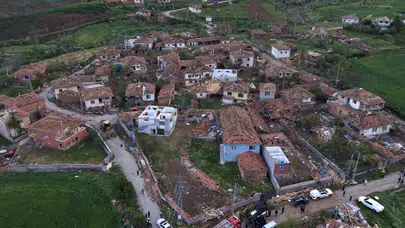 Sungurlu'da dehşet anları: Hortumun vurduğu köyde bilanço ağır