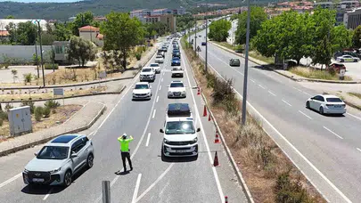 Bayram dönüşü çilesi başladı: Muğla yollarında 300 bin araçlık yoğunluk