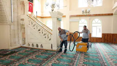 Mersin’de bayram hazırlığı: 114 ibadethane pırıl pırıl oldu