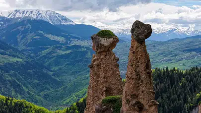 Artvin’in gizli kalmış hazinesi: Doğa tutkunları bu manzaraya akın ediyor