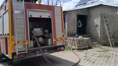 Çaldıran’da korku dolu anlar: Alevler evi küle çevirdi