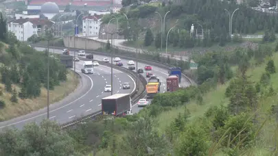 Kocaeli geçişinde bayram trafiği: Sürücüler yollarda, ekipler teyakkuzda