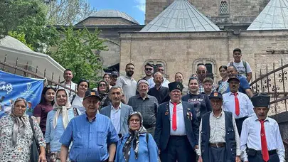 Vefa dolu bir gün: Bayındırlı gaziler tarihe yolculuk yaptı