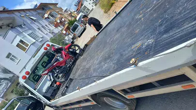 Plakayı kapatınca yakayı ele verdi: 14 yaşındaki sürücünün "ceza" bahanesi servete mal oldu