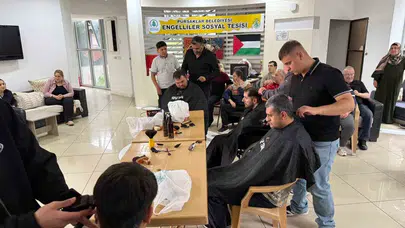 Pursaklar’da bayram hazırlığı: Özel gençler için kuaför koltuğu merkeze taşındı