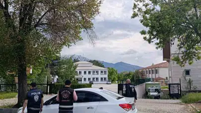 Erzincan’da öğrencilere kalkan oldu: Emniyetten okul çevrelerine sıkı denetim