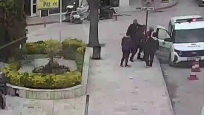 Nefesi kesilince çareyi polis otosuna koşmakta buldu: Saniyelerle yarışan müdahale kamerada