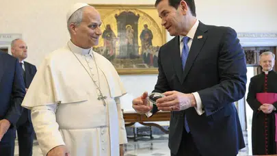 Trump ile Papa arasındaki gerilim gölgesinde kritik zirve: Beyaz Saray'ın mesajı Rubio ile iletildi