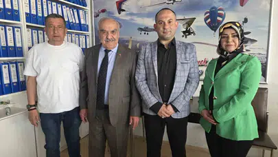 Gökyüzü tutkusu Kütahya'da filizleniyor: Minik kanatlar havacılıkla tanışıyor