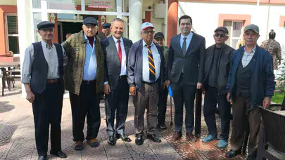 Yaşlıların hayat tecrübesi Genel Müdür Sezen'e rehber oldu: Onların duası en büyük motivasyonumuz