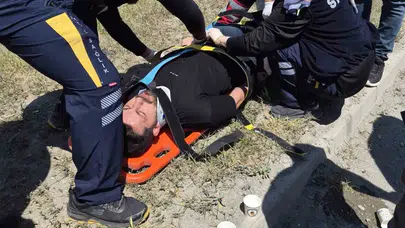 Iğdır’da korkutan kaza: Direksiyon hakimiyetini kaybetti, aracıyla takla attı