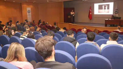 Yaşlılık bir son değil, doğru adımlarla yönetilebilecek yeni bir dönem: Uzmanlardan kritik uyarılar