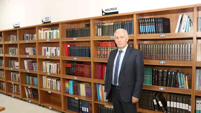 Genç beyinlerden teknoloji hamlesi: Oltu'da kütüphaneler artık dijitalleşiyor