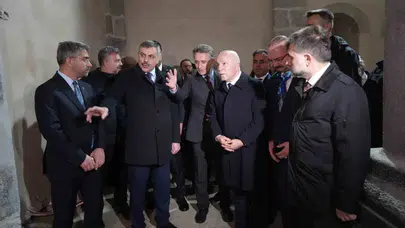 Erzurum’un tarihi mirasına yakın takip: Bakan Çiftçi Fetih Camii’ndeki çalışmaları yerinde inceledi