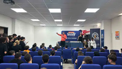 Samsun’un gençleri geleceğe emin adımlarla yürüyor: 30 bin öğrenciye dev rehberlik
