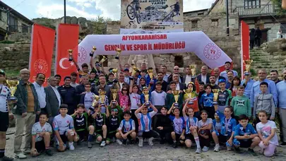 Frig Vadisi’nde Dadaş rüzgarı: Erzurumlu bisikletçiler kürsüyü boş bırakmadı