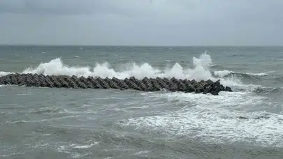 Batı Karadeniz için kritik saatler: Meteoroloji'den fırtına alarmı