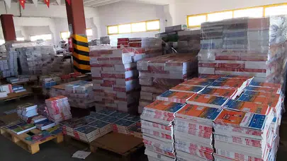 Eğitimde fırsat eşitliği için seferberlik: Doğu’nun gençlerine binlerce kaynak kitap ulaşıyor
