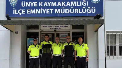 Bayram yolunda güvenliğin teminatı: Ünye’de polis ekipleri 7/24 teyakkuzda