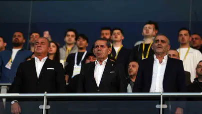 Tribünde nostalji rüzgarları: Fatih Terim eski öğrencilerini yalnız bırakmadı