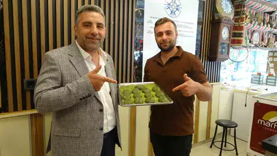 Baklava hamuruyla fıstık ezmesini buluşturdu: Kilisli ustanın 'atom' icadı damak çatlatıyor