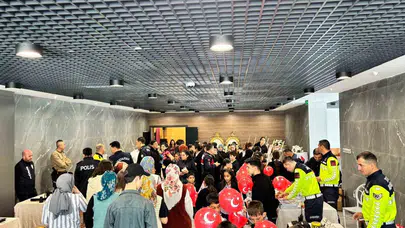 Geleceğin sürücüleri trafik bilinciyle yetişiyor: Gölpazarı’nda renkli kutlama