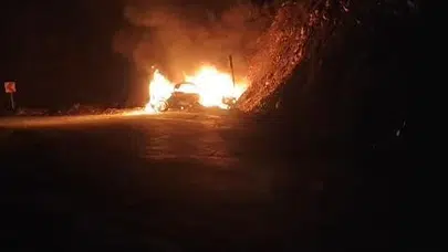 Hasköy-Mutki yolunda korku dolu anlar: Sürücü uçurumun kıyısından son anda döndü