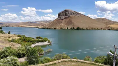 Kuraklık korkusu yerini berekete bıraktı: Tercan Barajı’nda sular taştı
