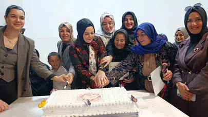 Şanlıurfa’da duygusal buluşma: Fedakar anneler için özel kutlama