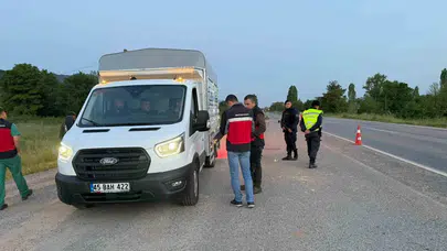 Kurban Bayramı öncesi Simav’da sıkı takip: Hayvan taşıyan araçlar didik didik aranıyor