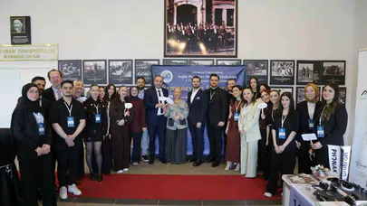 Genç beyinler sağlıkta geleceği inşa ediyor: Avrasya Üniversitesi'nde bilim şöleni