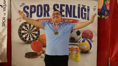 Engel tanımayan yetenekler sahnede: Denizli’de özel öğrenciler için unutulmaz hafta