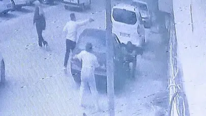 Bursa'da dehşet anları: Alacak verecek kavgasında kurşunların hedefi oldu, hayatını trafik polisi kurtardı