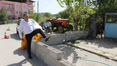 Denizli’de şok eden görüntü: Evinin kapısına duvar örülen vatandaş çaresiz kaldı