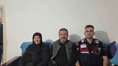 Vefa dolu bayram ziyareti: Kahraman gaziyi evinde yalnız bırakmadılar
