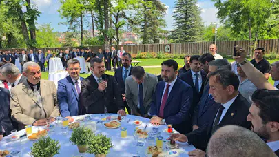 Karabük'te bayram coşkusu: Protokol ve vatandaşlar aynı sofrada buluştu
