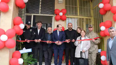 Emeklilikte sanatla gelen huzur: Neşat Hoca’nın atölyesinden çıkan eserler Oltu’da görücüye çıktı