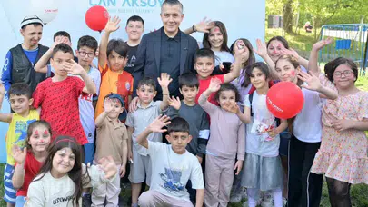 Esenyurt’ta bin 200 kişilik dev buluşma: Özel bireyler gönüllerince eğlendi