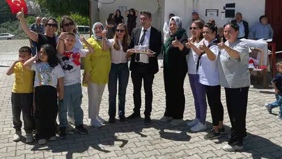 Çiçekli’de Anneler Günü coşkusu: Muhtar Karan’dan birlik mesajı